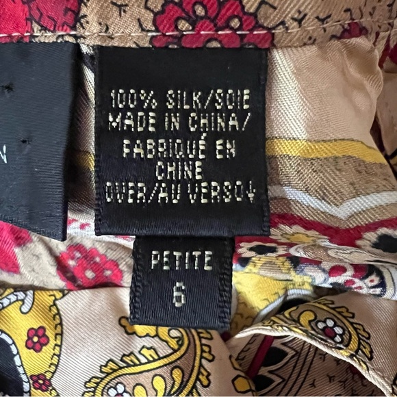 DANA BUCHMAN Paisley 100% Silk Button-up Top Red Gold Festive VTG Sz 6 Petite - Picture 8 of 10